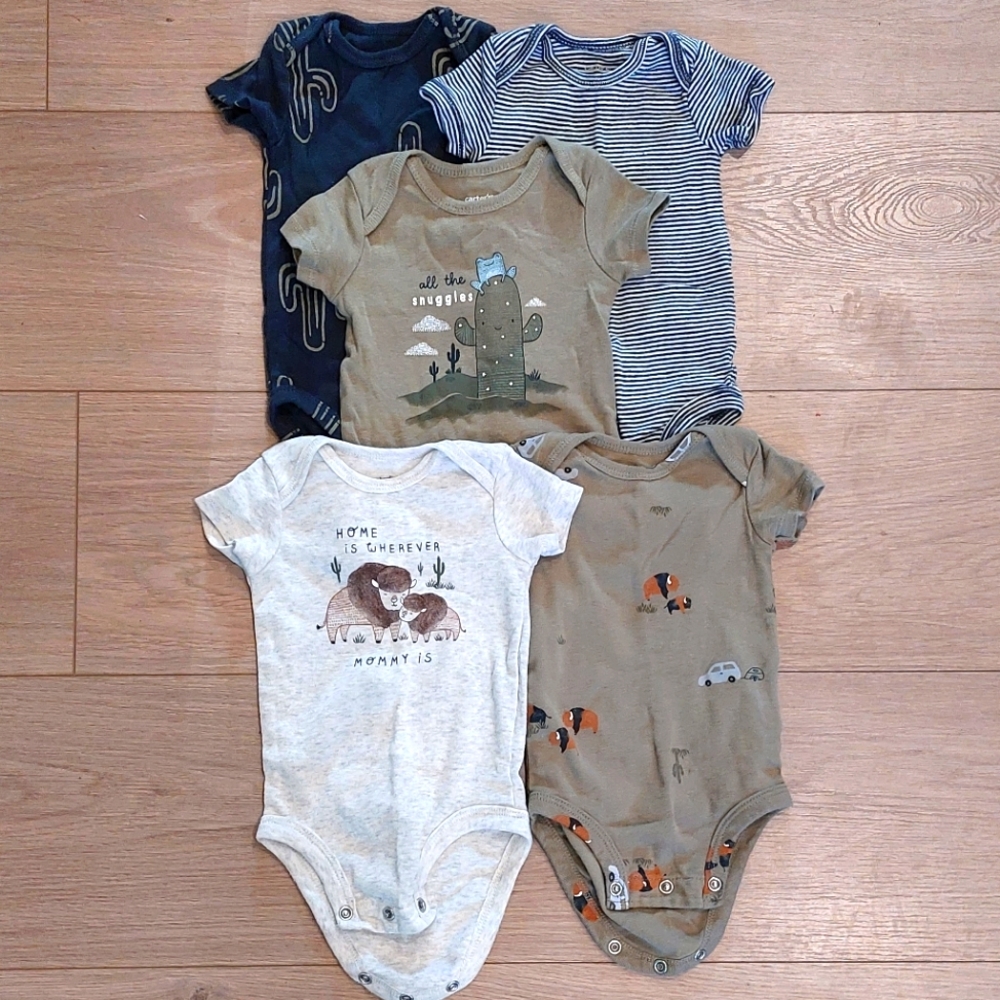 3/$30 Carter's Onesies 5 pack